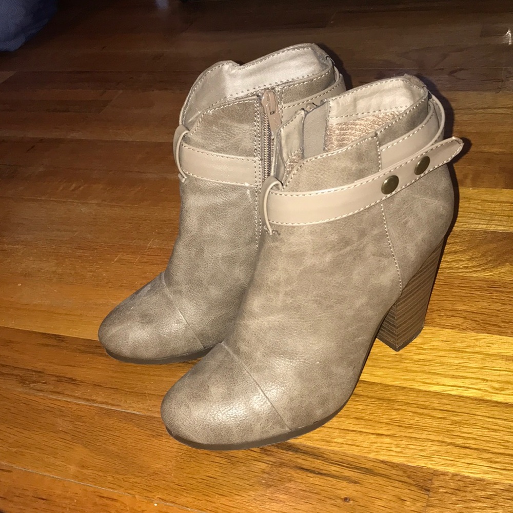 Ankle Heel Booties